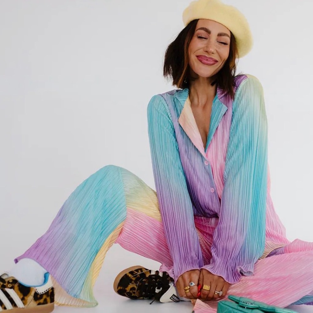 Dressed in LALA long sleeve plissé set in Rainbow 🌈 Dream Size Medium